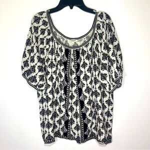 Max Studio Size XL Black and White Patterned Women's Top